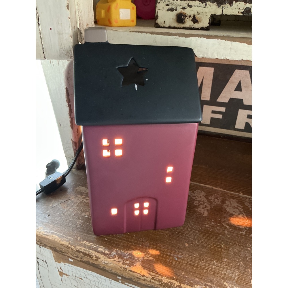 Scentsy Plum Star House Electric Wax Warmer Ceramic Cottage Village Nightlight